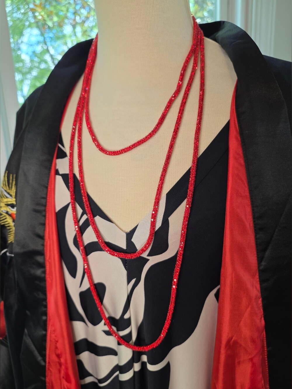Elegant Multi Layered Sparkling Red Necklace - Picture 4 of 17